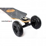 Evolve Bamboo GTX All-Terrain Longboard elektrisches Skateboard von vorne oben beim Experten für Elektromobilität im FunShop Wien testen und kaufen