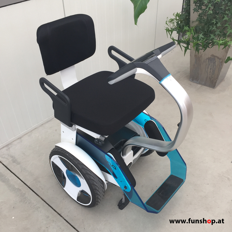 Elektrischer Rollstuhl Nino mit Segwaytechnik beim Experten für Elektromobilität im FunShop Wien testen und kaufen