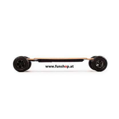 Evolve GT Bamboo All Terrain elektrisches Skateboard von der Seite beim Experten für Elektromobilität im FunShop Wien testen und kaufen