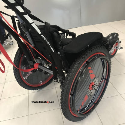 hippocampe-marathon-light-weight-wheel-chair-running-on-off-road-sport-funshop-vienna-austria