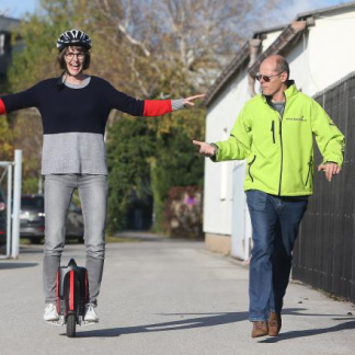 Trainings-, Lern- und Übungsstunden sowie Produktdemos