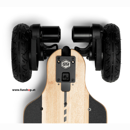 evolve-bamboo-carbon-gtr-street-all-terrain-electric-skateboard-10-years-funshop-vienna-austria