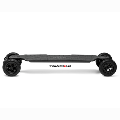 evolve-bamboo-carbon-gtr-street-all-terrain-electric-skateboard-10-years-funshop-vienna-austria