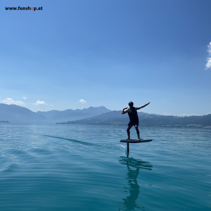 fliteboard-fliteschool-austria-efoil-electric-surf-board-training-funshop-vienna-salzkammergut-fun