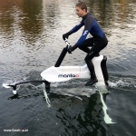 manta5-xe1-water-bike-hydrofoiler-e-mobility-funshop-vienna