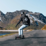 onsra-verlar-carbon-electric-logboard-funshop