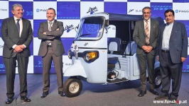 piaggio-ape-e-city-diego-graffi-electric-mobility-battery-changing-system-funshop-vienna-austria