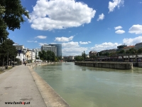 tulln-danube-cycle-Klosterneuburg-electric-unicycle-tour-Donaukanal-Donauinsel-Kingsong-KS18-FunShop-vienna-austria